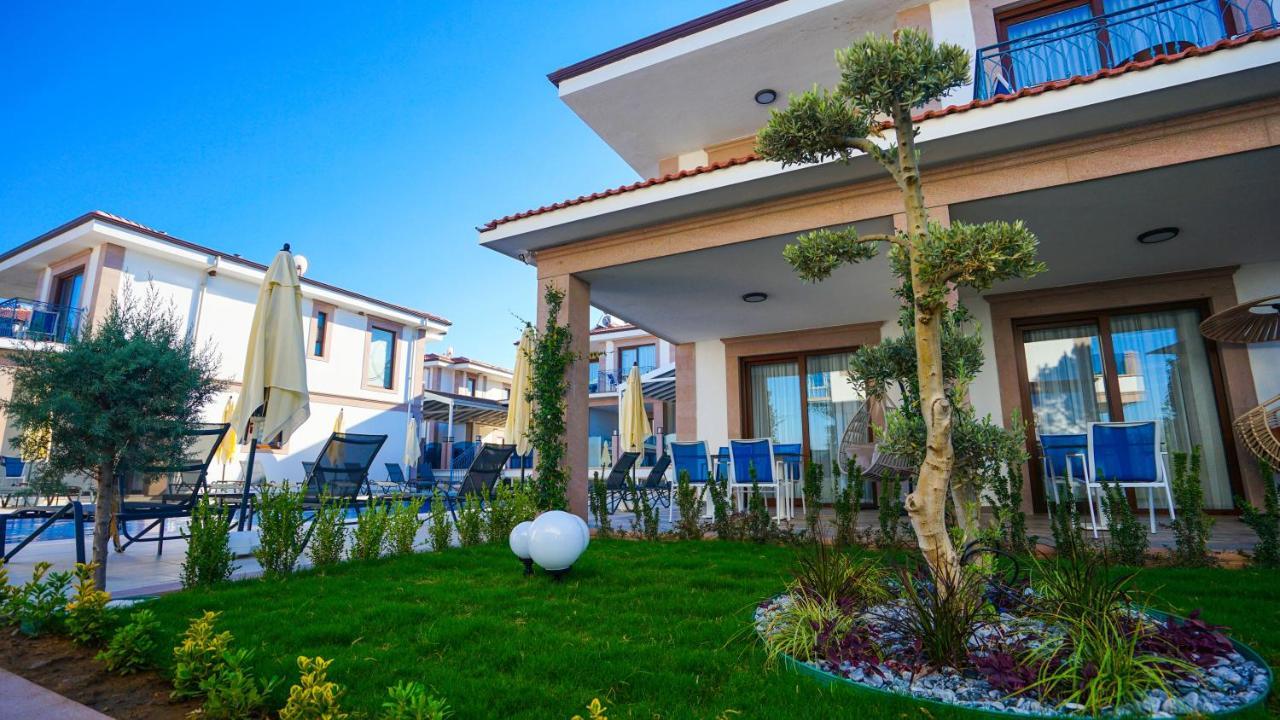 Rota Seaside Otel Cunda Ngoại thất bức ảnh
